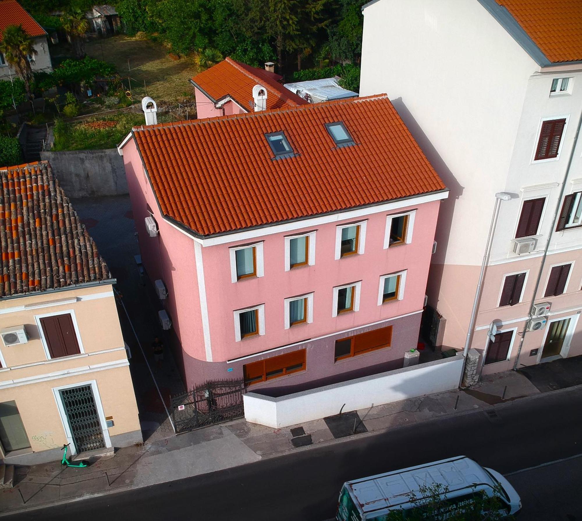 Agostini - Contactless Apartments Vukovarska Rijeka Exterior photo